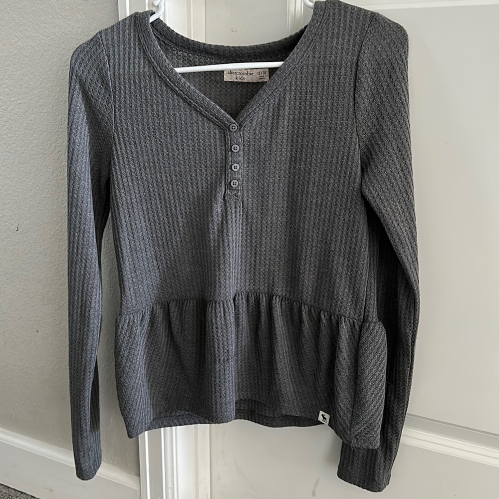 Abercrombie Kids Grey Peplum Long Sleeve (13/14)
